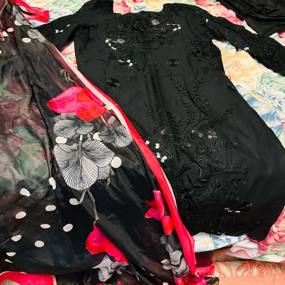 Eid outfit Pakistani salwar suit 3 PCs salwar suit dress small size Néw - Picture 3 of 9